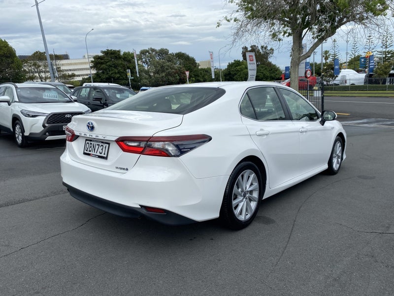 2023 Toyota Camry GX 2.5P HEV image 2