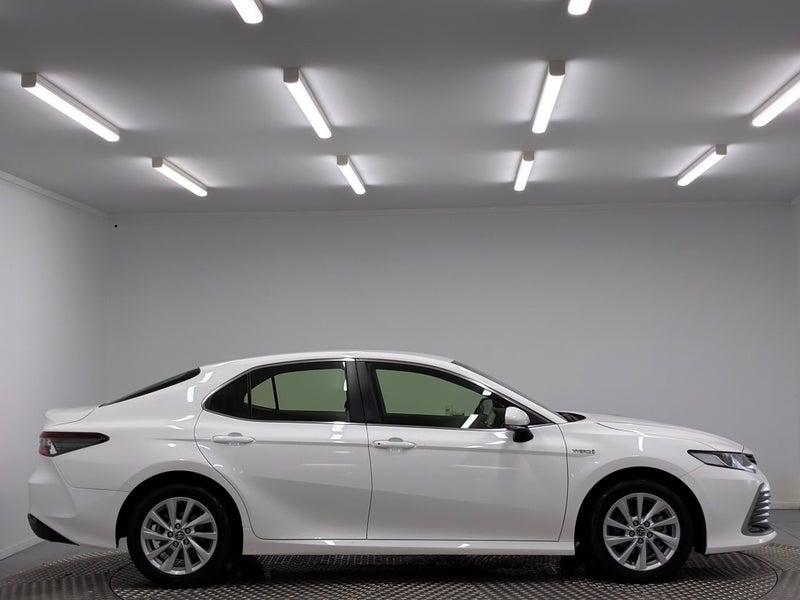 2023 Toyota Camry GX 2.5P Hybrid image 2