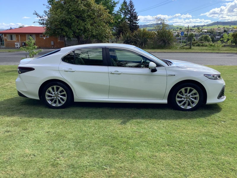 2023 Toyota Camry GX 2.5P Hybrid NZ-New image 3