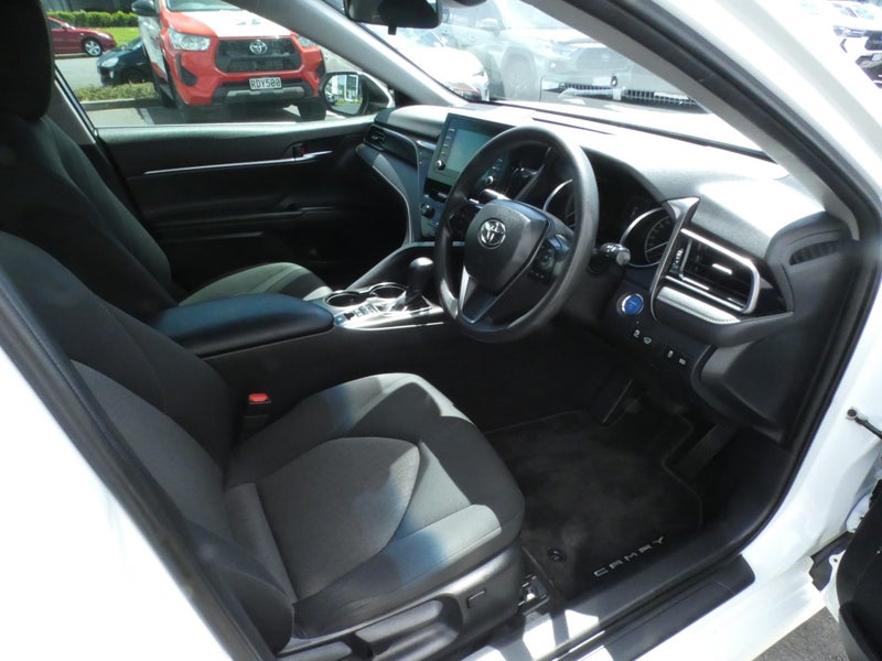 2023 Toyota Camry GX image 3