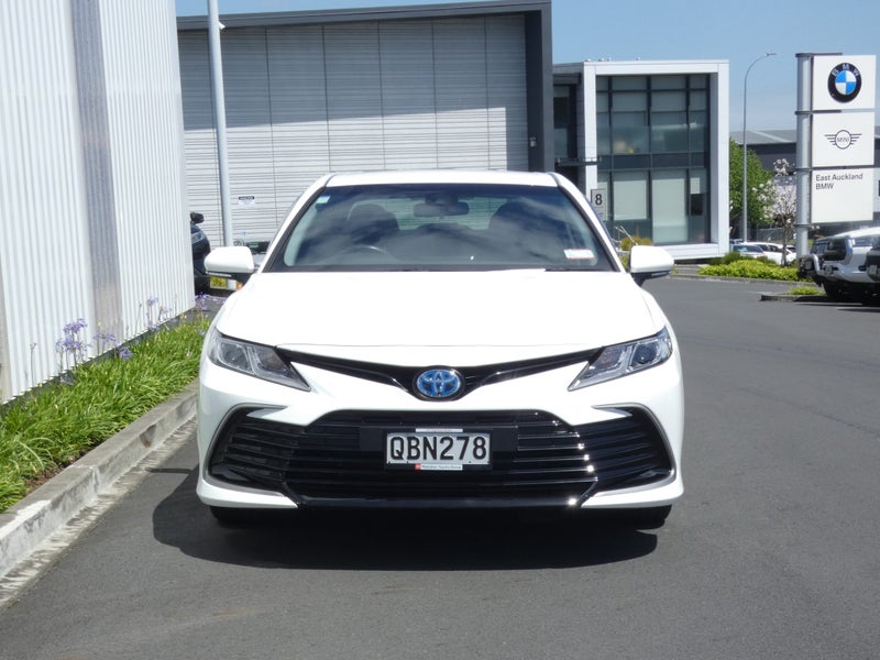 2023 Toyota Camry GX image 4