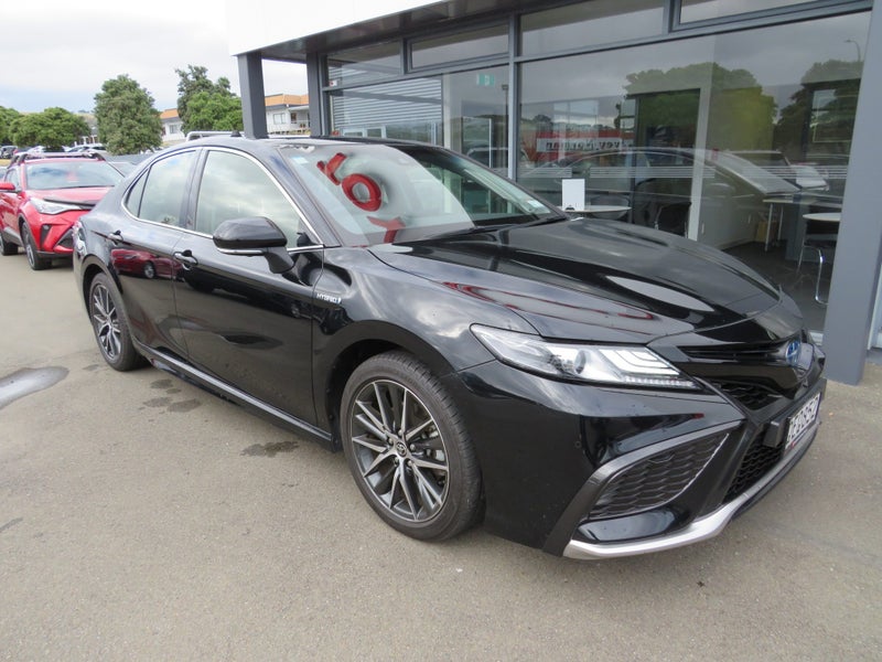 2023 Toyota Camry ZR 2.5P HEV image 2