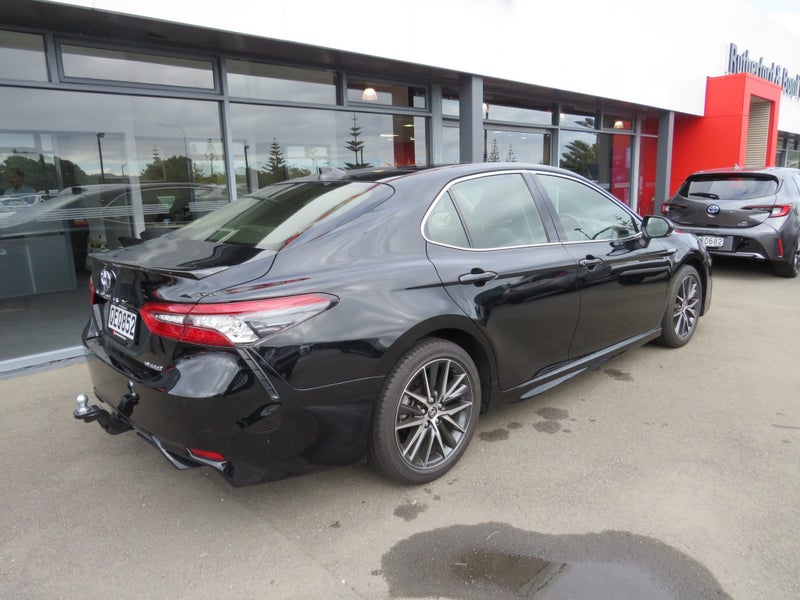 2023 Toyota Camry ZR 2.5P HEV image 4