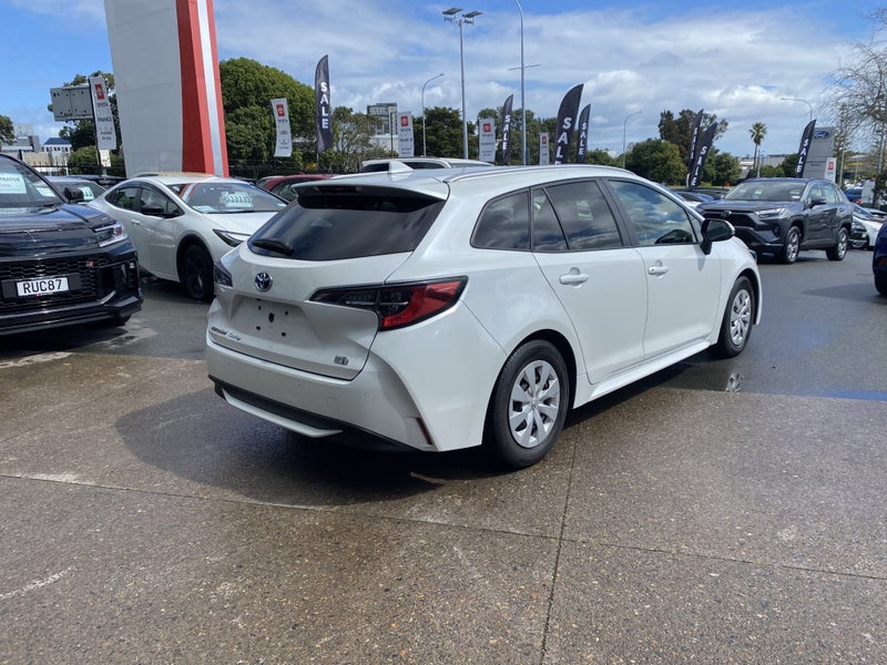 2023 Toyota Corolla 1.8 Hybrid G 5 Dr Wagon CVT... image 2