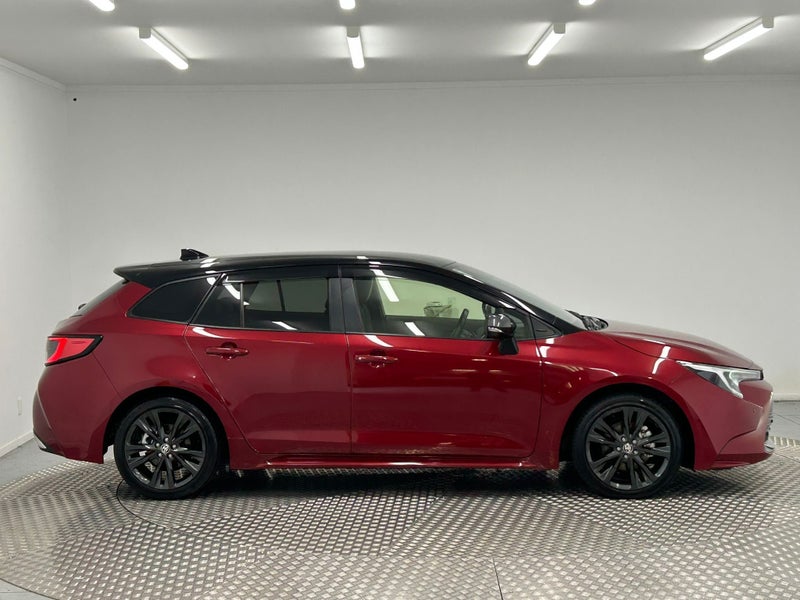 2023 Toyota Corolla 1.8 Hybrid Wagon image 2