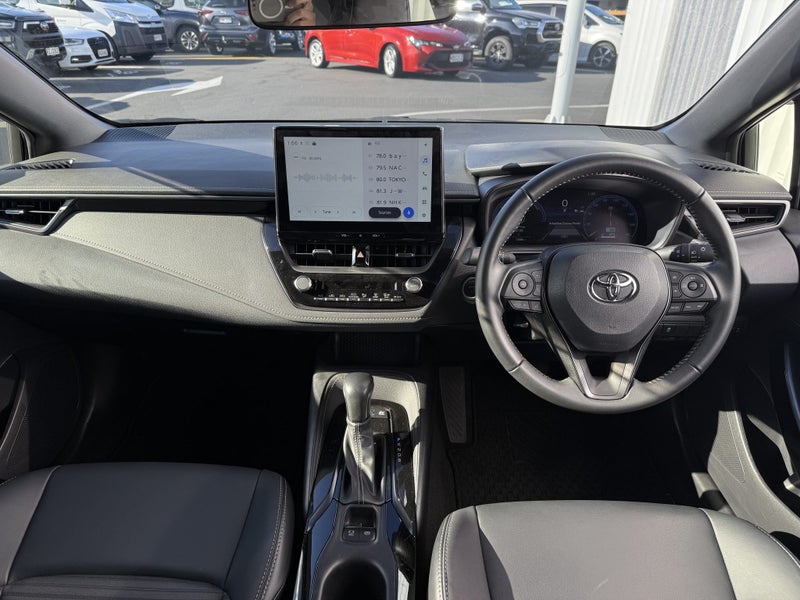 2023 Toyota Corolla 1.8 Hybrid WxB 4 Dr Sedan 2... image 2