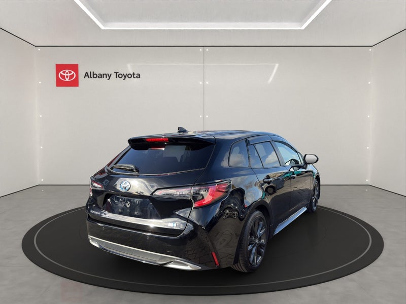 2023 Toyota Corolla 1.8 Hybrid WxB 5 Dr Wagon C... image 3