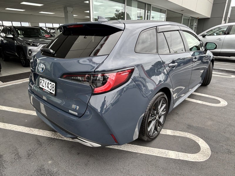 2023 Toyota Corolla 1.8 Hybrid WxB 5 Dr Wagon C... image 2
