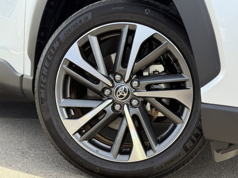 2023 Toyota Corolla Cross 1.8 Hybrid - CERTIFIED image 3