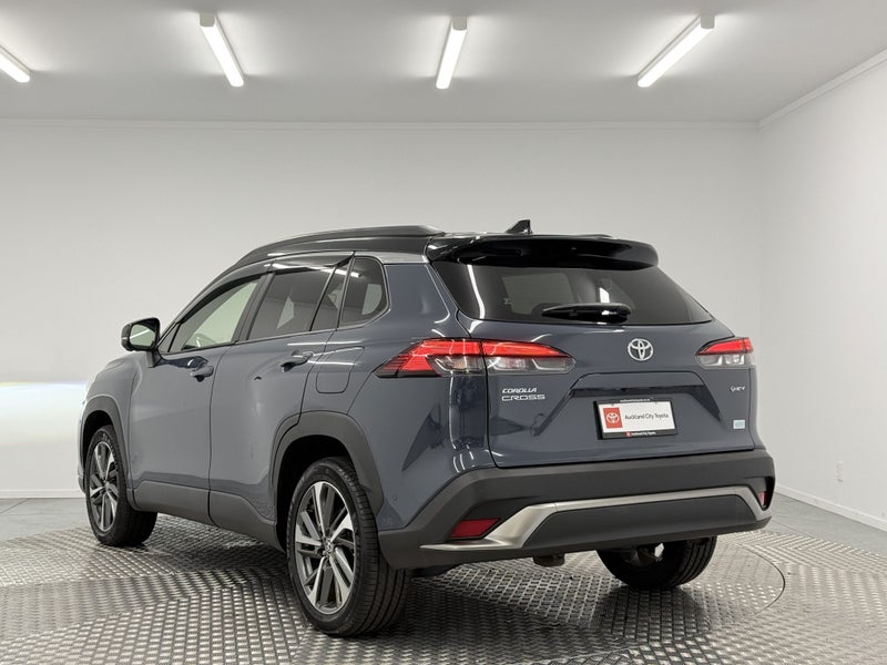 2023 Toyota Corolla Cross 1.8 Hybrid Z 4WD image 5