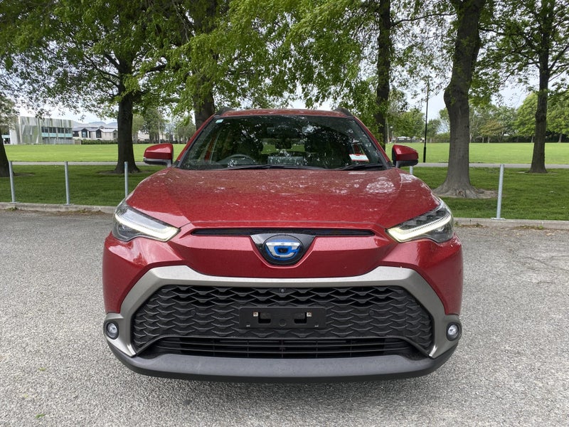 2023 Toyota Corolla Cross 1.8 Hybrid Z 4WD image 2