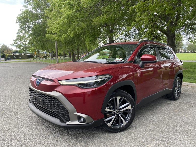 2023 Toyota Corolla Cross 1.8 Hybrid Z 4WD image 3