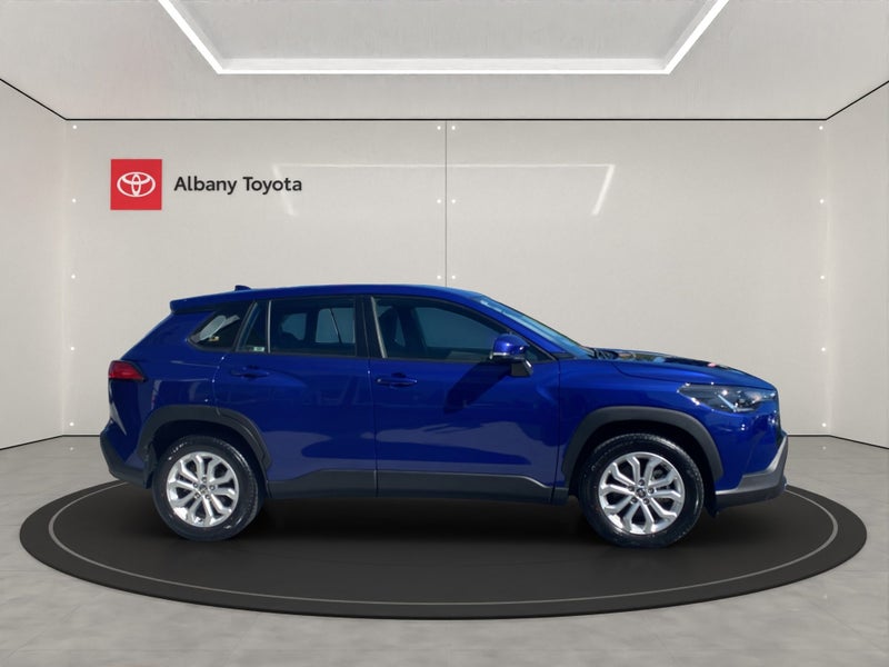 2023 Toyota Corolla Cross Cross GX 2.0P HEV ECV... image 2