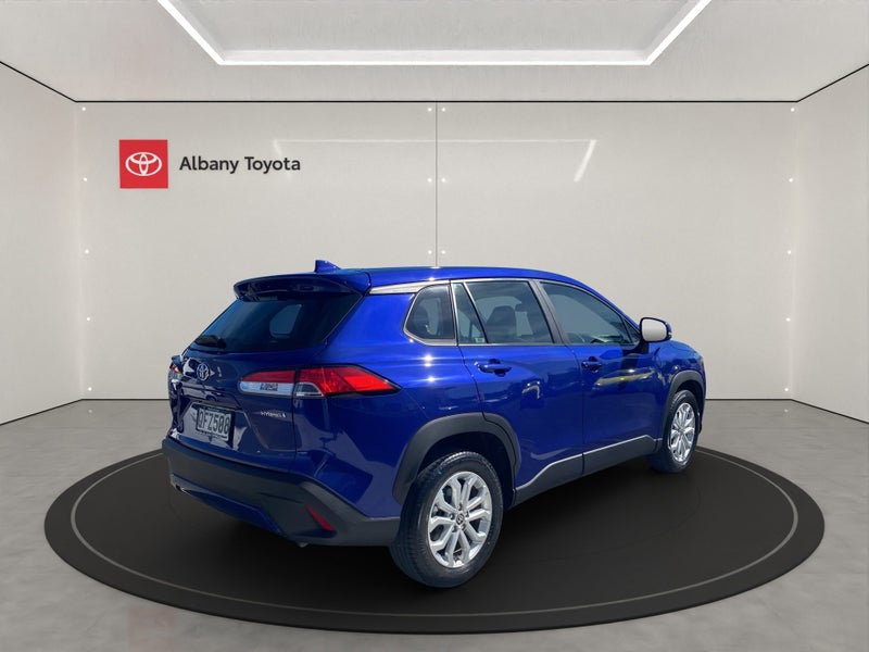 2023 Toyota Corolla Cross Cross GX 2.0P HEV ECV... image 3
