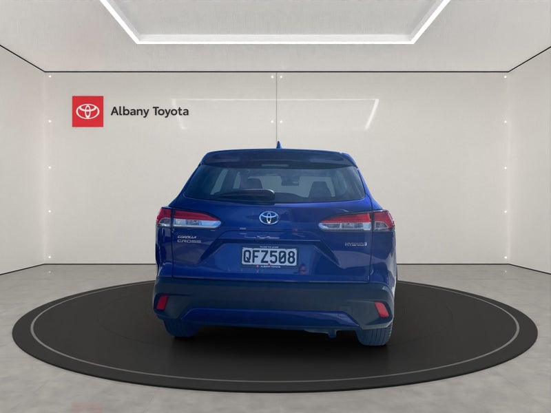 2023 Toyota Corolla Cross Cross GX 2.0P HEV ECV... image 4