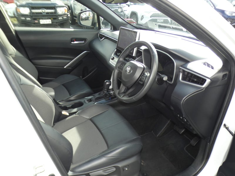 2023 Toyota Corolla Cross Cross GXL 2.0P HEV EC... image 2