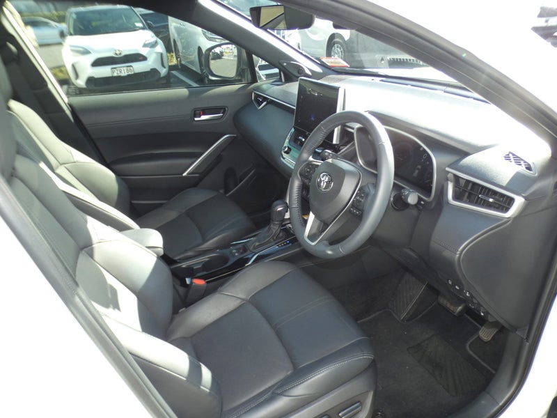 2023 Toyota Corolla Cross Cross Limited 2.0P HE... image 2