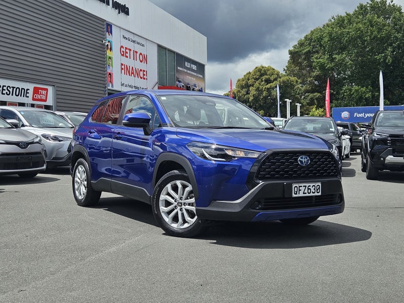 2023 Toyota Corolla Cross GX 2.0 HEV ECVT FWD image 5