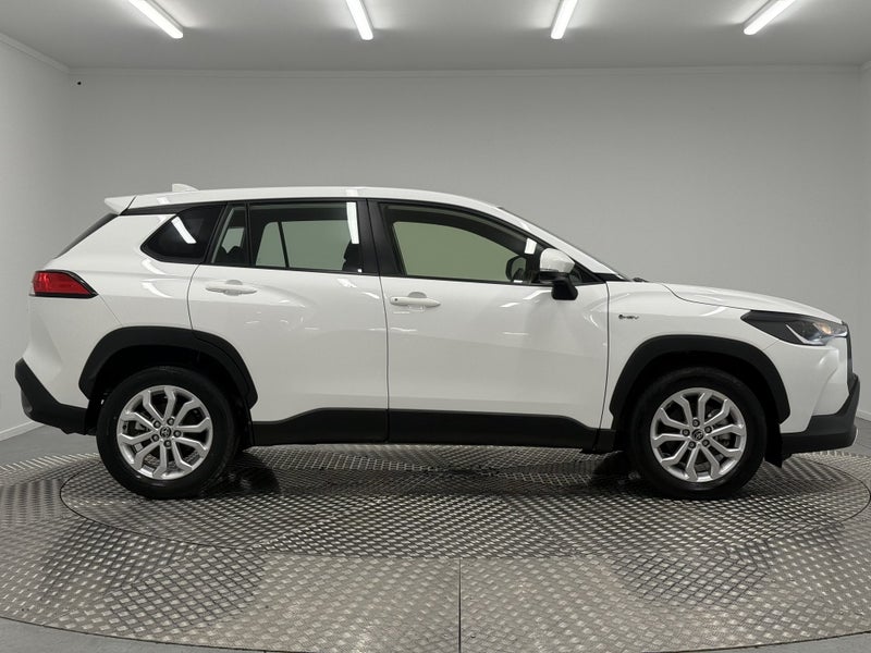 2023 Toyota Corolla Cross GX 2.0 Hybrid image 2