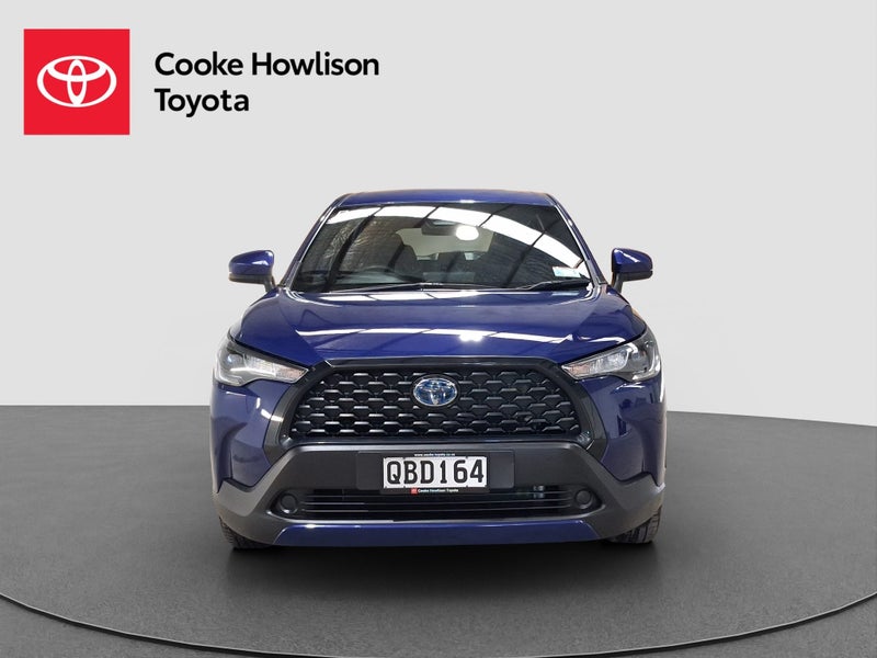 2023 Toyota Corolla Cross GX 2.0L Hybrid image 2