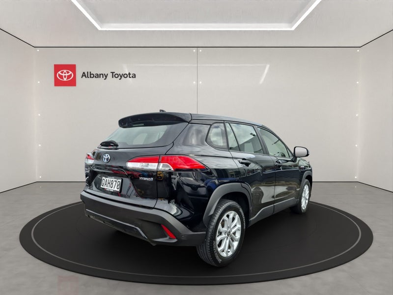 2023 Toyota Corolla Cross GX 2.0P HEV ECVT FWD image 2