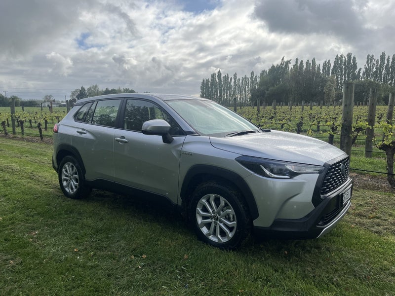 2023 Toyota Corolla Cross GX 2.0P HEV ECVT FWD... image 1