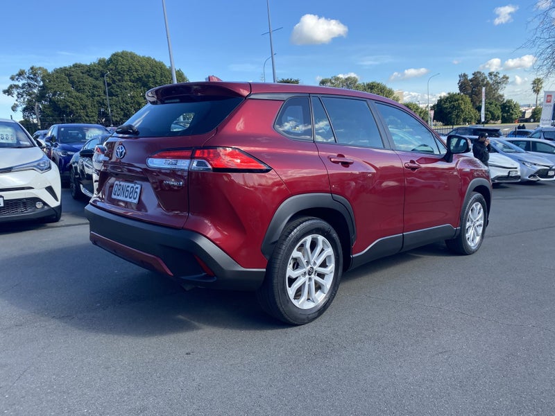 2023 Toyota Corolla Cross GX 2.0P HEV SUV image 2