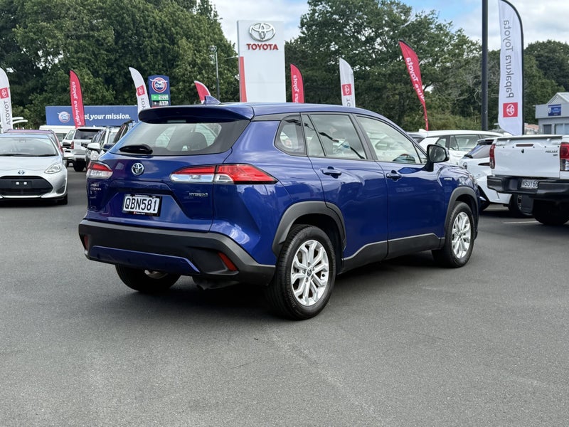 2023 Toyota Corolla Cross GX 2.0P HYBRID image 3