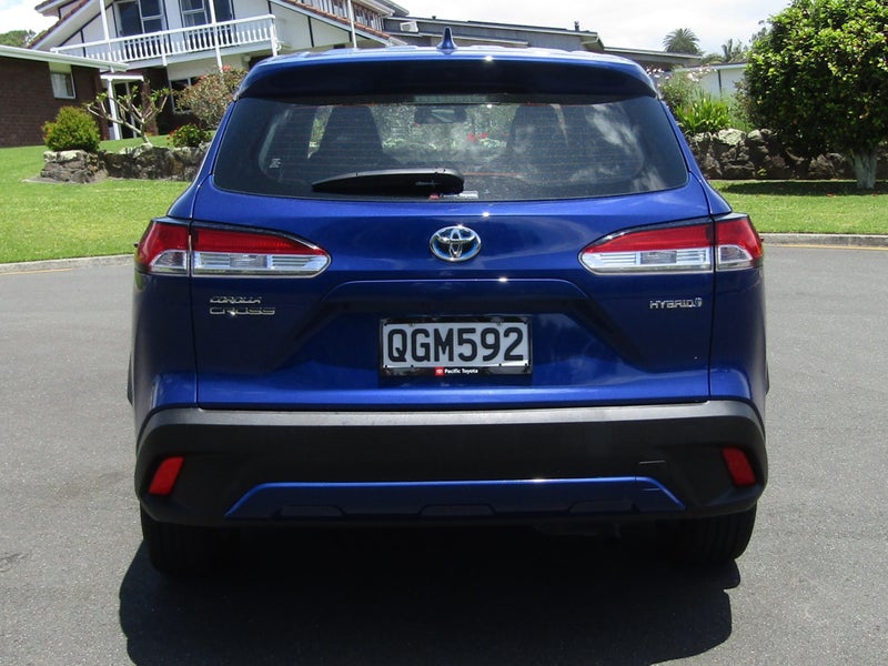 2023 Toyota Corolla Cross GX 2.0P Hybrid image 2