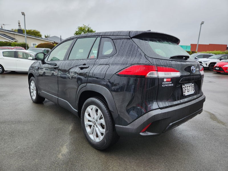 2023 Toyota Corolla Cross GX 2.0P Hybrid Automa... image 5