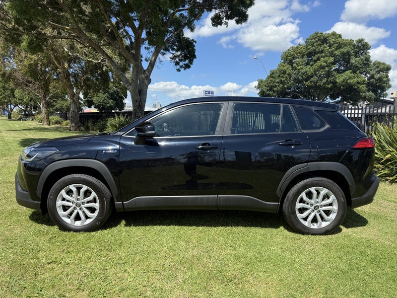 2023 Toyota Corolla Cross GX 2.0P Hybrid Automa... image 4