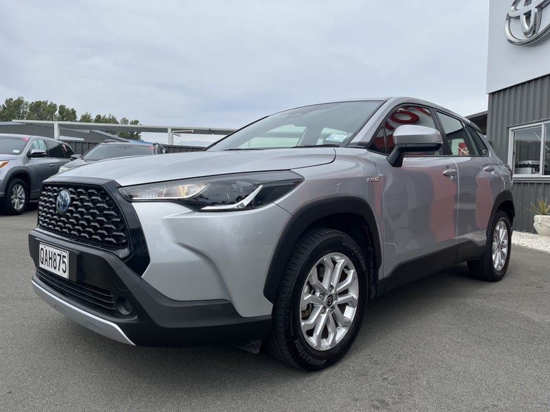 2023 Toyota Corolla Cross GX 2.0P Hybrid FWD Au... image 3