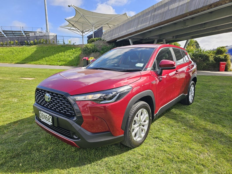 2023 Toyota Corolla Cross GX 2.0P Hybrid FWD Au... image 3