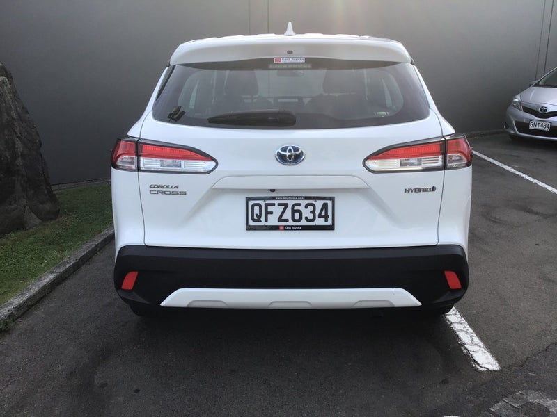 2023 Toyota Corolla Cross GX 2.0P Hybrid NZ New image 3