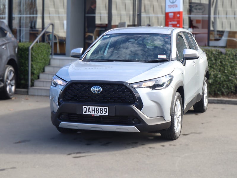 2023 Toyota Corolla Cross GX HYBRID, Push Start image 3