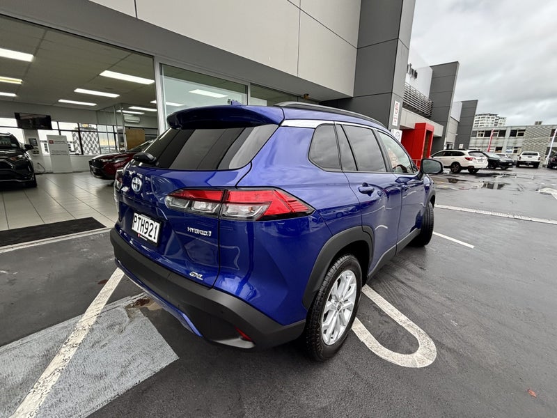 2023 Toyota Corolla Cross GXL 2.0 HYBRID POPULA... image 3