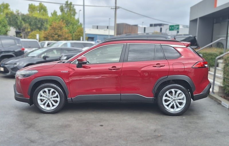 2023 Toyota Corolla Cross GXL 2.0 Litre Hybrid image 4