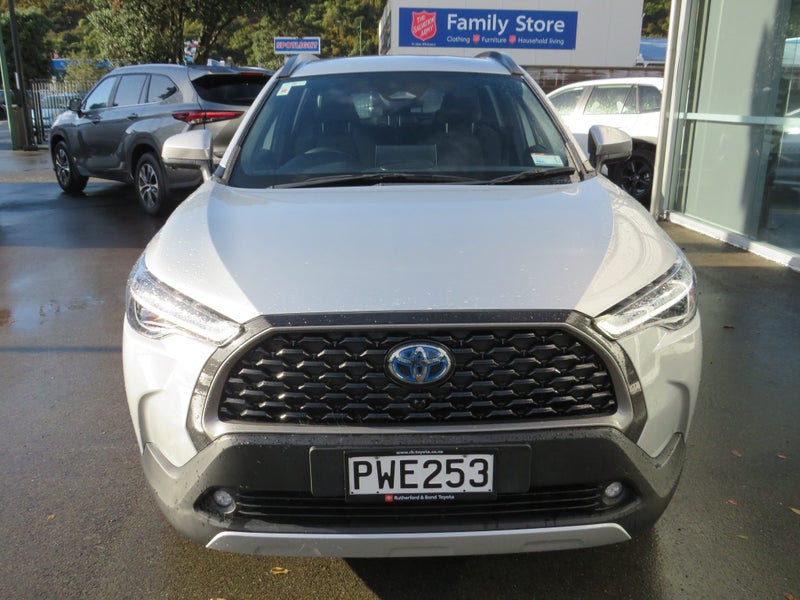 2023 Toyota Corolla Cross GXL 2.0P HEV ECVT FWD... image 3