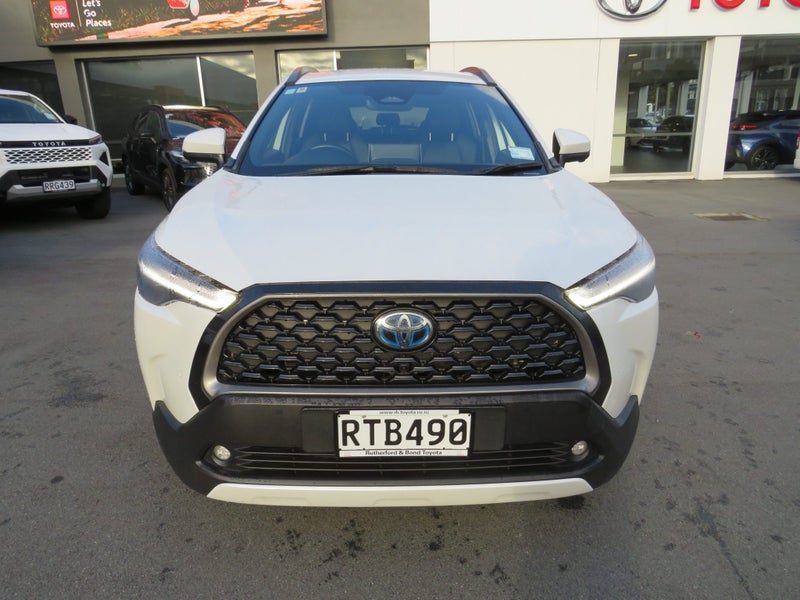 2023 Toyota Corolla Cross GXL 2.0P Hybrid image 2