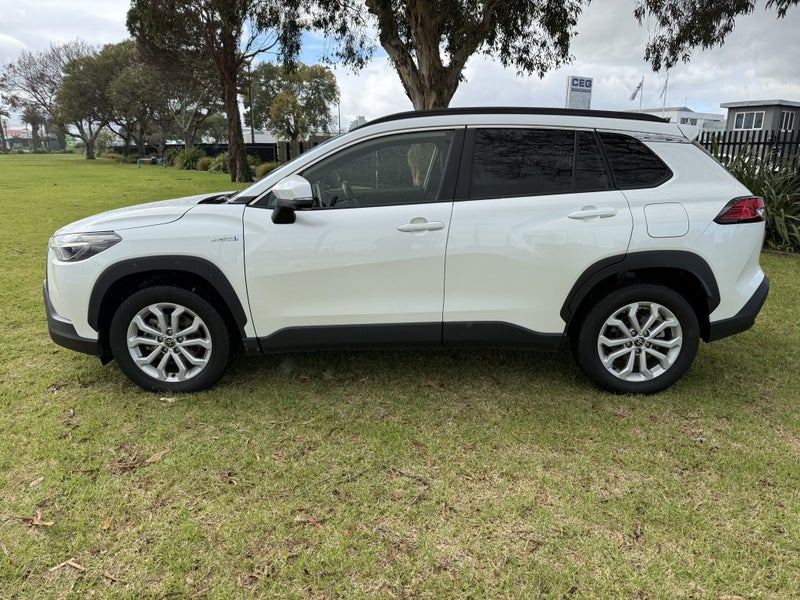 2023 Toyota Corolla Cross GXL 2.0P Hybrid Autom... image 4