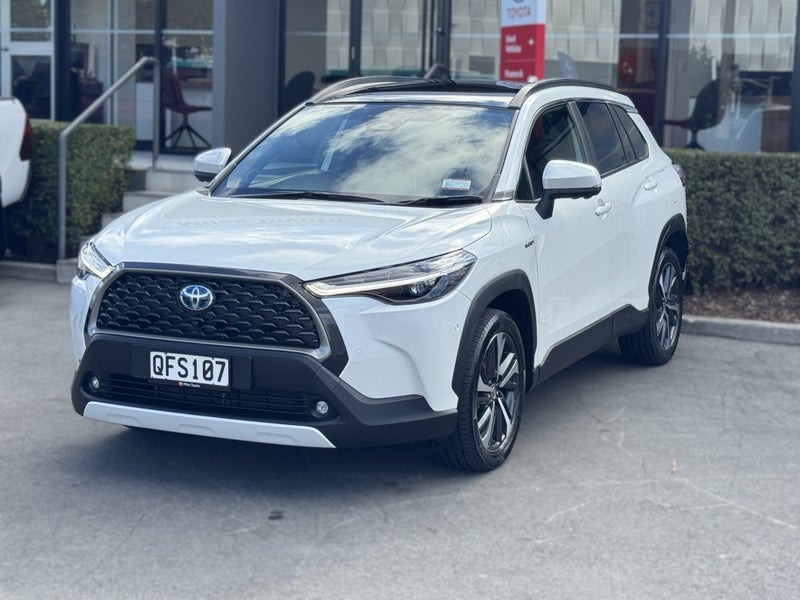 2023 Toyota Corolla Cross Limited 2.0L Hybrid A... image 3