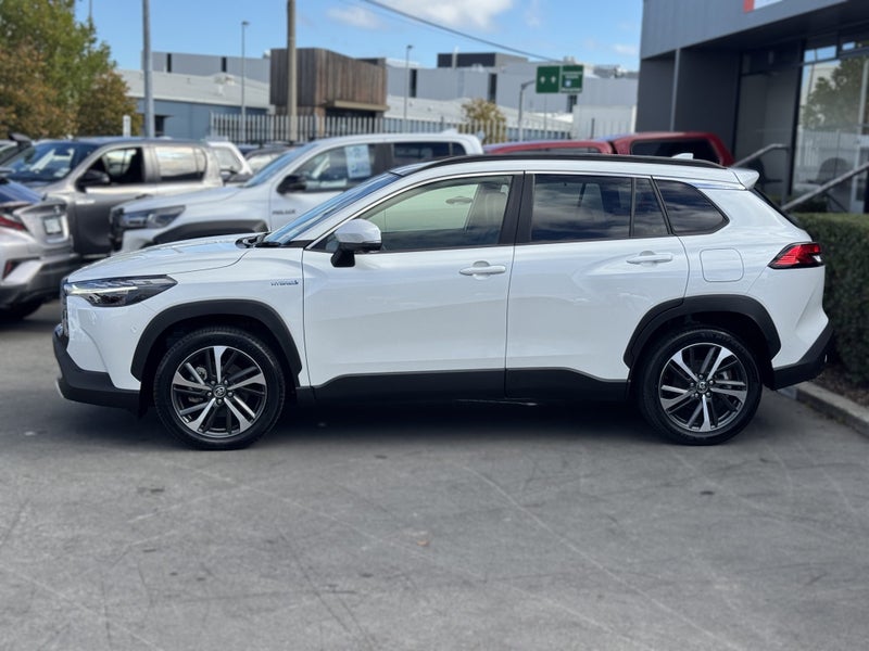 2023 Toyota Corolla Cross Limited 2.0L Hybrid A... image 4