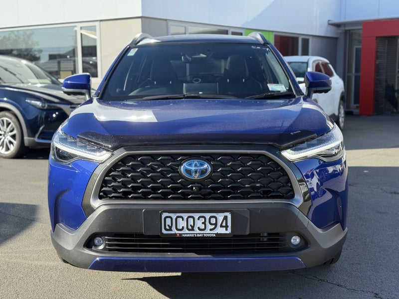 2023 Toyota Corolla Cross Limited 2.0P HEV ECVT... image 5