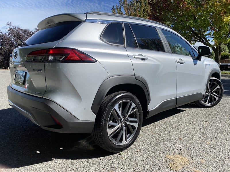 2023 Toyota Corolla Cross Limited 2.0P HEV ECVT... image 5