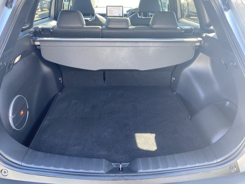 2023 Toyota Corolla Cross Limited 2.0P Hybrid AWD image 4