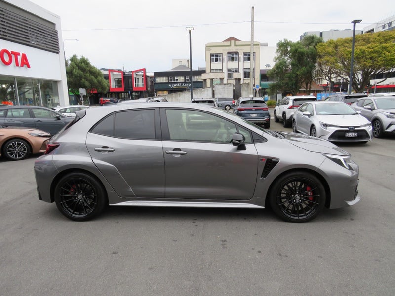 2023 Toyota Corolla GR 1.6PT 4WD 6SP MAN image 3