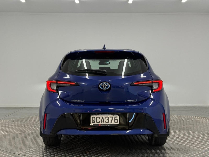 2023 Toyota Corolla GX 1.8 Hybrid image 4
