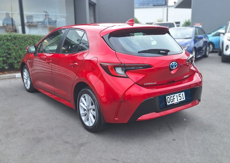 2023 Toyota Corolla GX 1.8 Hybrid image 5