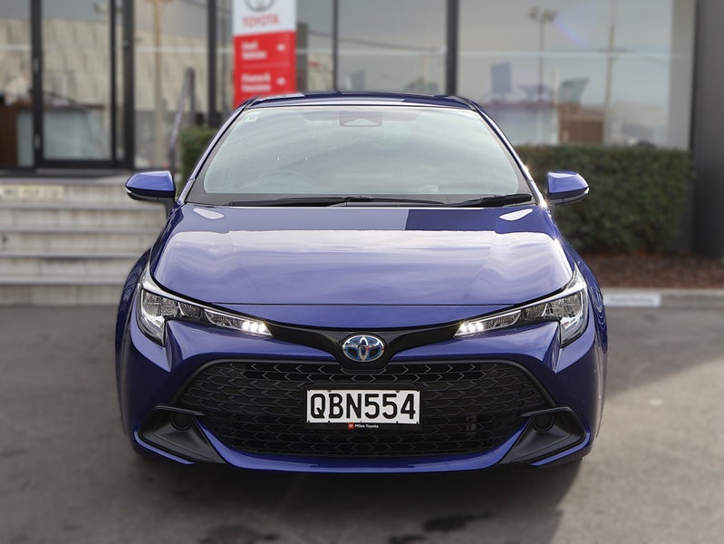 2023 Toyota Corolla GX 1.8 Hybrid image 2