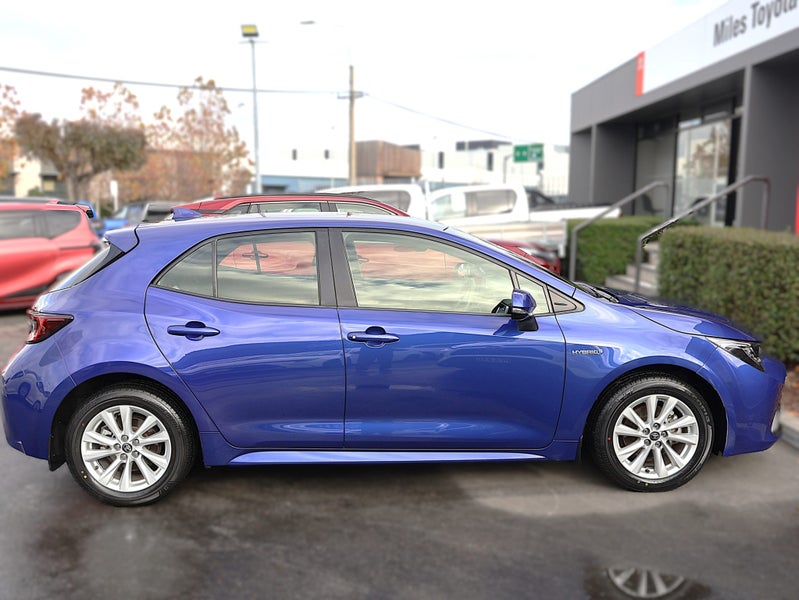 2023 Toyota Corolla GX 1.8 Hybrid, PUSH BUTTON image 4